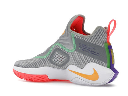 Nike LeBron Solder 14 Hare