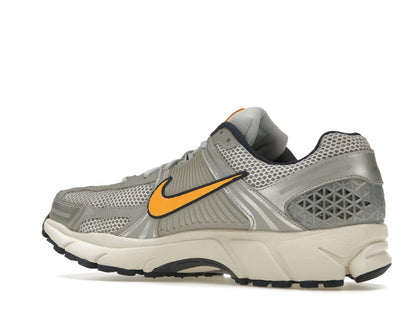 Nike Zoom Vomero 5 Pure Platinum Laser Orange