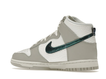Nike Dunk High FLS (Women's)
