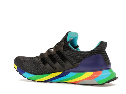adidas Ultra Boost 5.0 DNA Pride Carbon
