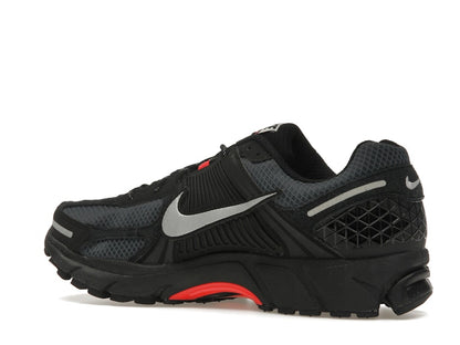 Nike Zoom Vomero 5 Black Metallic University Red