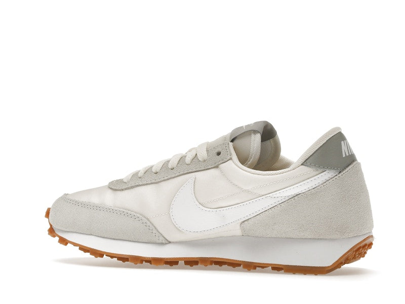 Nike Daybreak Pale Ivory Light Smoke Grey (Women's)