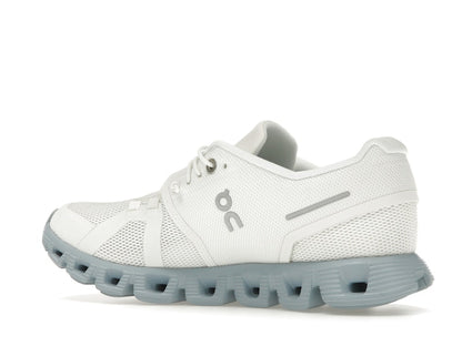 On Running Cloud 5 White Chambray (Women's)
