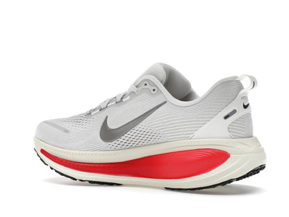 Nike Vomero 18 Platinum Tint Siren Red Light Smoke Grey Metallic Pewter