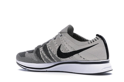 Nike Flyknit Trainer Pale Grey