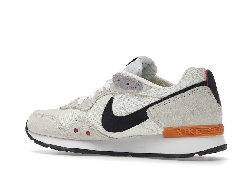 Nike Venture Runner Coconut Milk Light Curry (Women's)