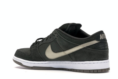 Nike SB Dunk Low Sequoia White Gum