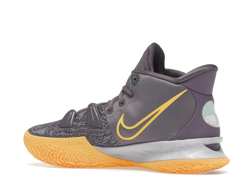 Nike Kyrie 7 Daybreak