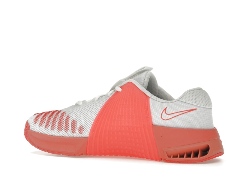Nike Metcon 9 White Magic Ember Summit White Bright Crimson (Women's)