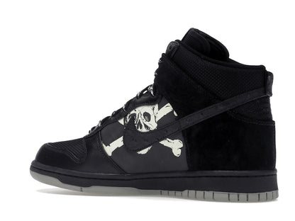Nike Dunk High St. Pauli