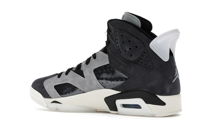 Jordan 6 Retro Tech Chrome (Women's)