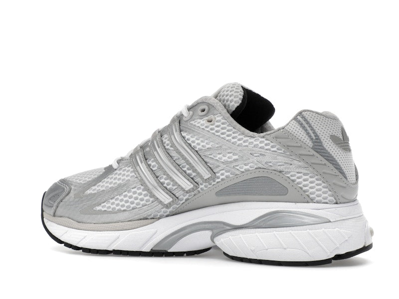 adidas Adistar Cushion Sporty & Rich Grey