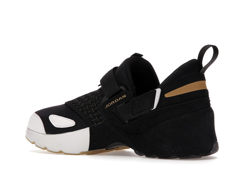 Jordan Trunner LX BHM (2017)
