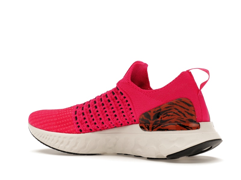 Nike React Phantom Run Flyknit 2 Pink Prime Zebra (Women's)