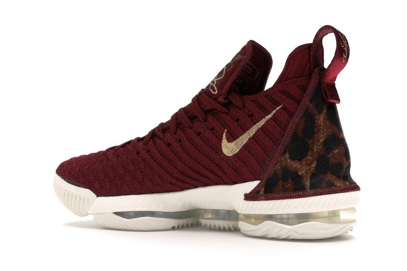 Nike LeBron 16 King