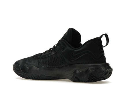 Nike Giannis Immortality 3 Triple Black