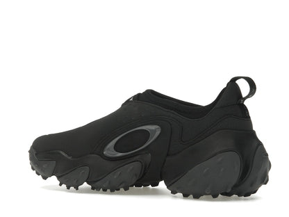 Oakley Edge Icon Slip On Black