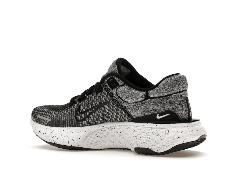 Nike ZoomX Invincible Run Flyknit 2 Oreo (Women's)