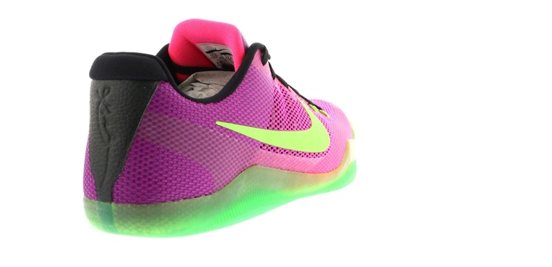 Nike Kobe 11 EM Low Mambacurial
