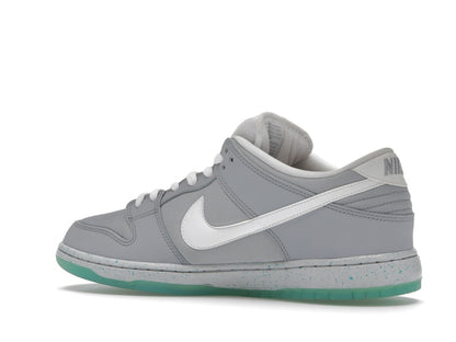Nike SB Dunk Low Marty McFly