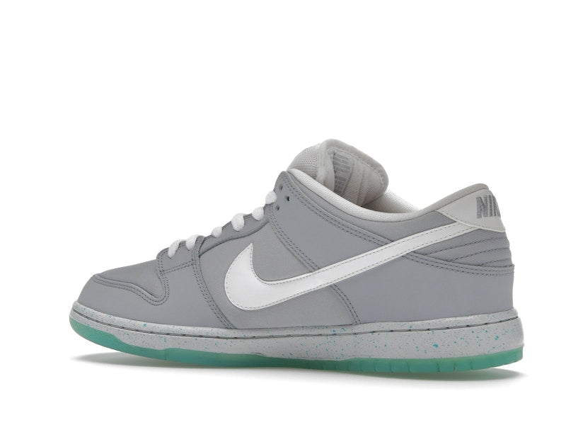 Nike SB Dunk Low Marty McFly