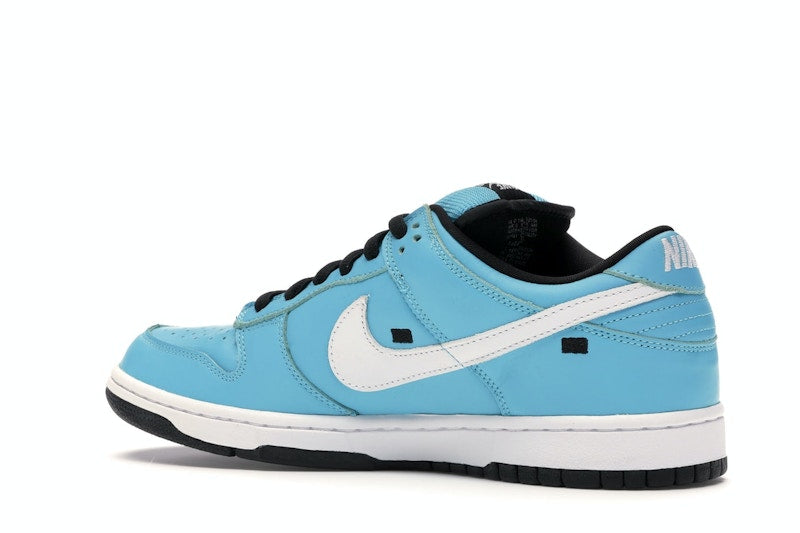 Nike SB Dunk Low Tokyo Blue Taxi