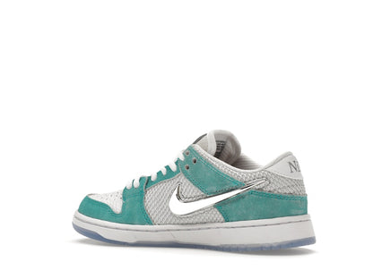 Nike SB Dunk Low April Skateboards (PS)