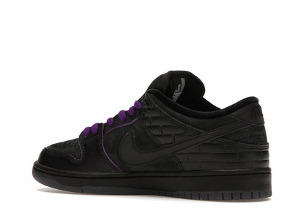 Nike SB Dunk Low Familia First Avenue