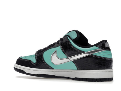 Nike SB Dunk Low Diamond Supply Co.