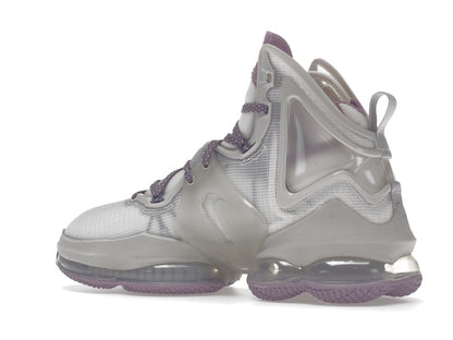 Nike LeBron 19 Strive For Greatness
