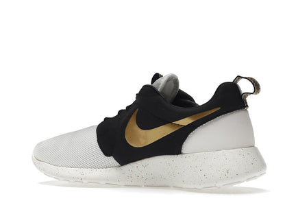 Nike Roshe Run Gold Trophy
