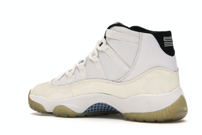 Jordan 11 Retro Columbia (2001)