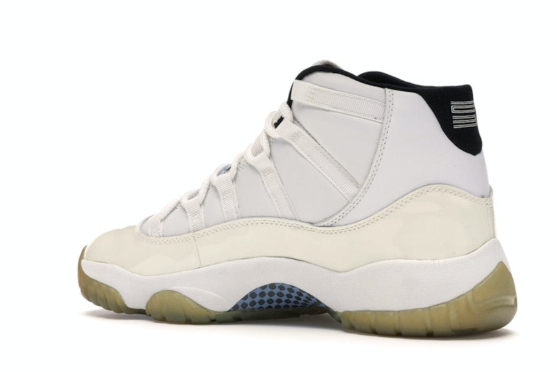 Jordan 11 Retro Columbia (2001)