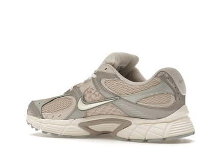 Nike V5 RNR Oatmeal Pale Ivory