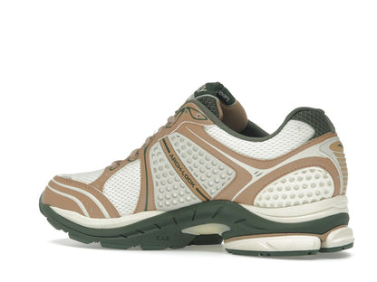 Saucony ProGrid Triumph 4 Saucony & Friends Seanella Abraham