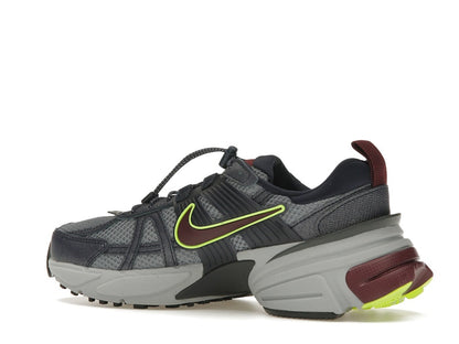 Nike V2K Run Luminous (Women's)