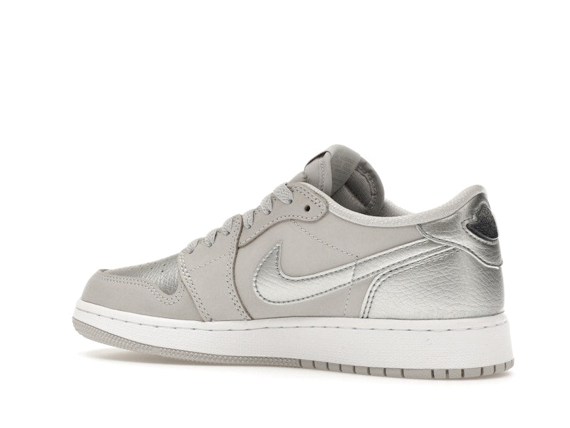 Jordan 1 Low OG Metallic Silver (GS)
