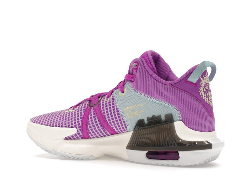 Nike LeBron Witness 7 Fuchsia Dream