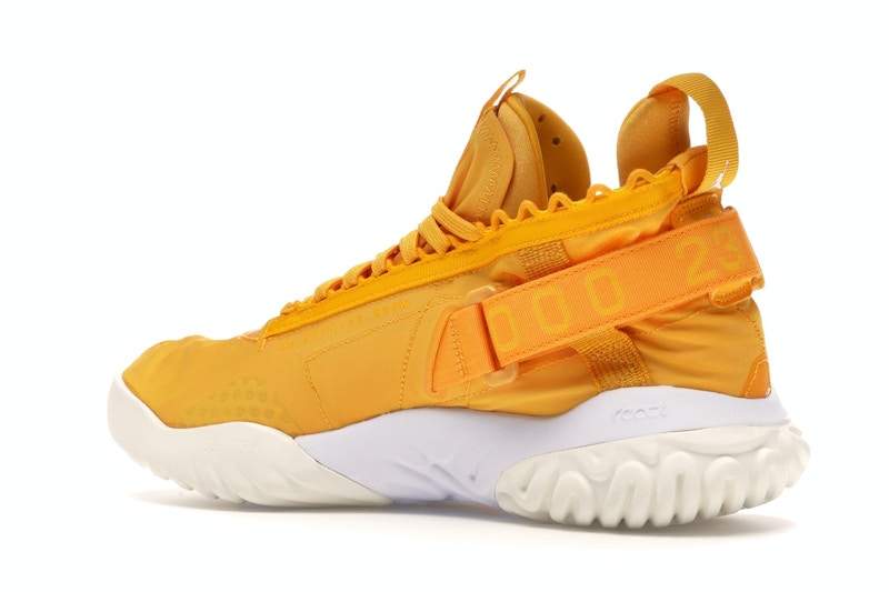Jordan Proto React University Gold White