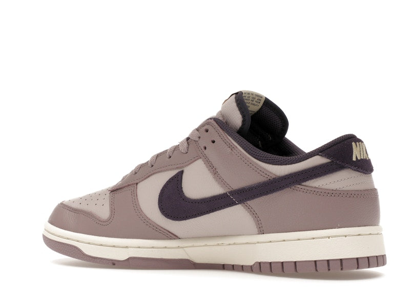 Nike Dunk Low SE Light Violet Ore