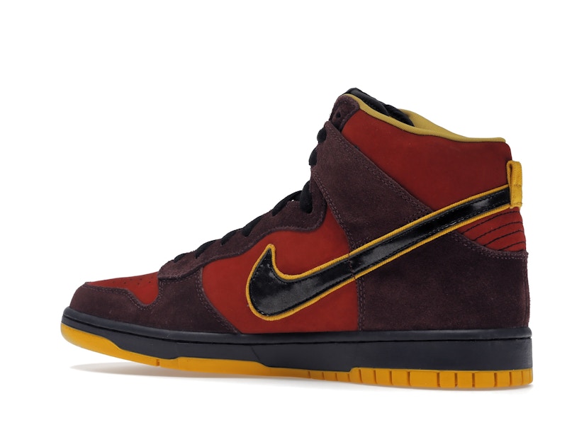 Nike SB Dunk High Iron Man