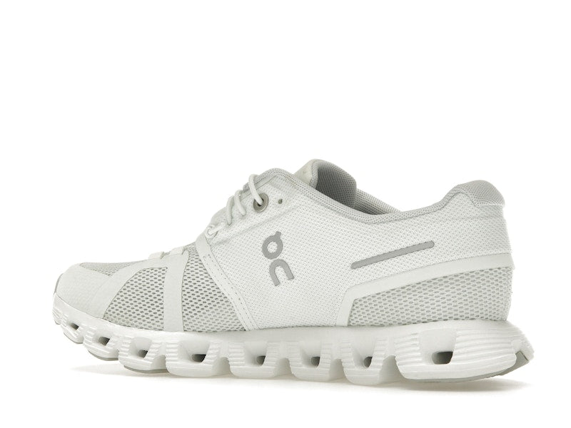 On Running Cloud 5 Ice White (Women's)