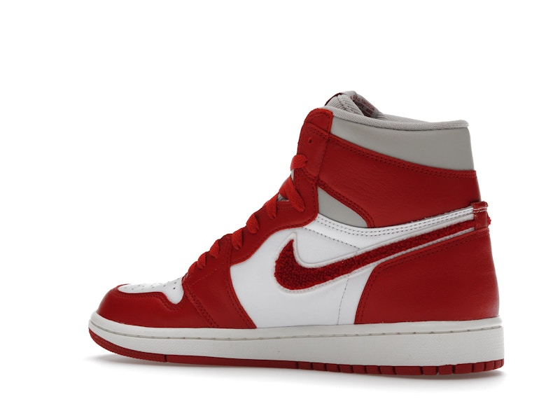 Jordan 1 Retro High OG Varsity Red (Women's)