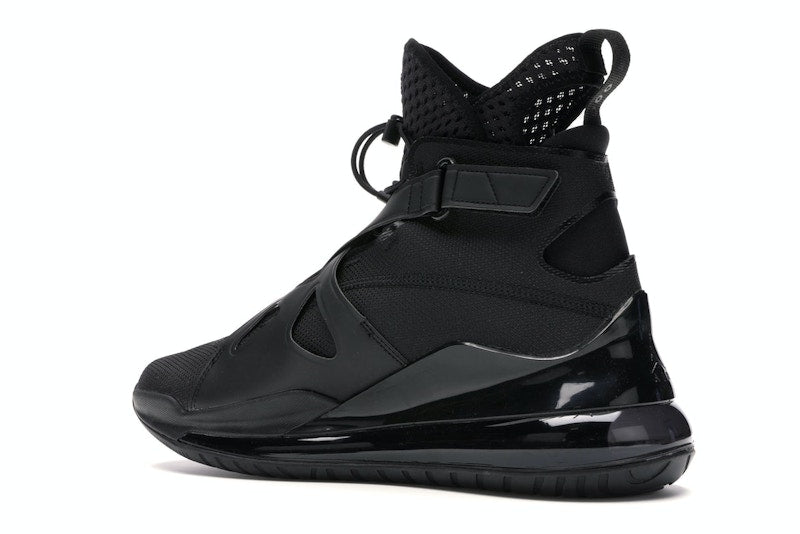 Jordan Air Latitude 720 Triple Black (Women's)