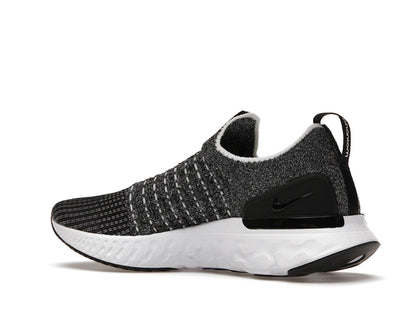 Nike React Phantom Run Flyknit 2 Oreo (Women's)