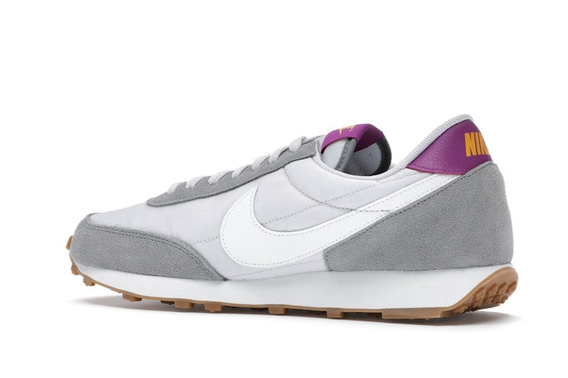 Nike Daybreak Particle Grey (Women's)