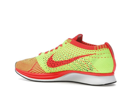 Nike Flyknit Racer Bright Crimson Volt