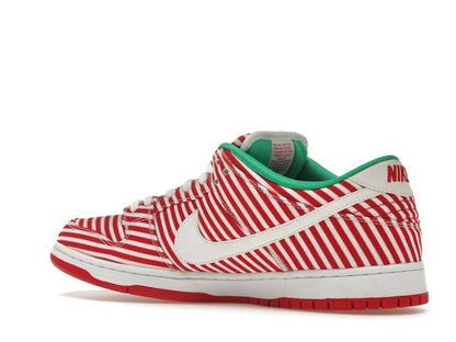 Nike SB Dunk Low Candy Cane