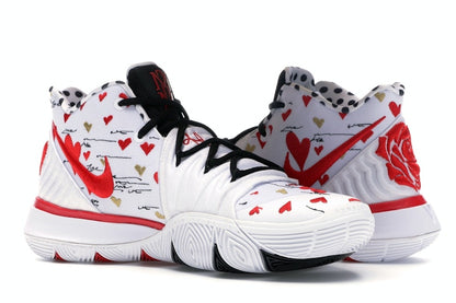Nike Kyrie 5 Sneaker Room Mom White