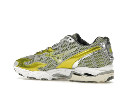 Mizuno Wave Rider 10 Flame Wave One Block Down Amazon